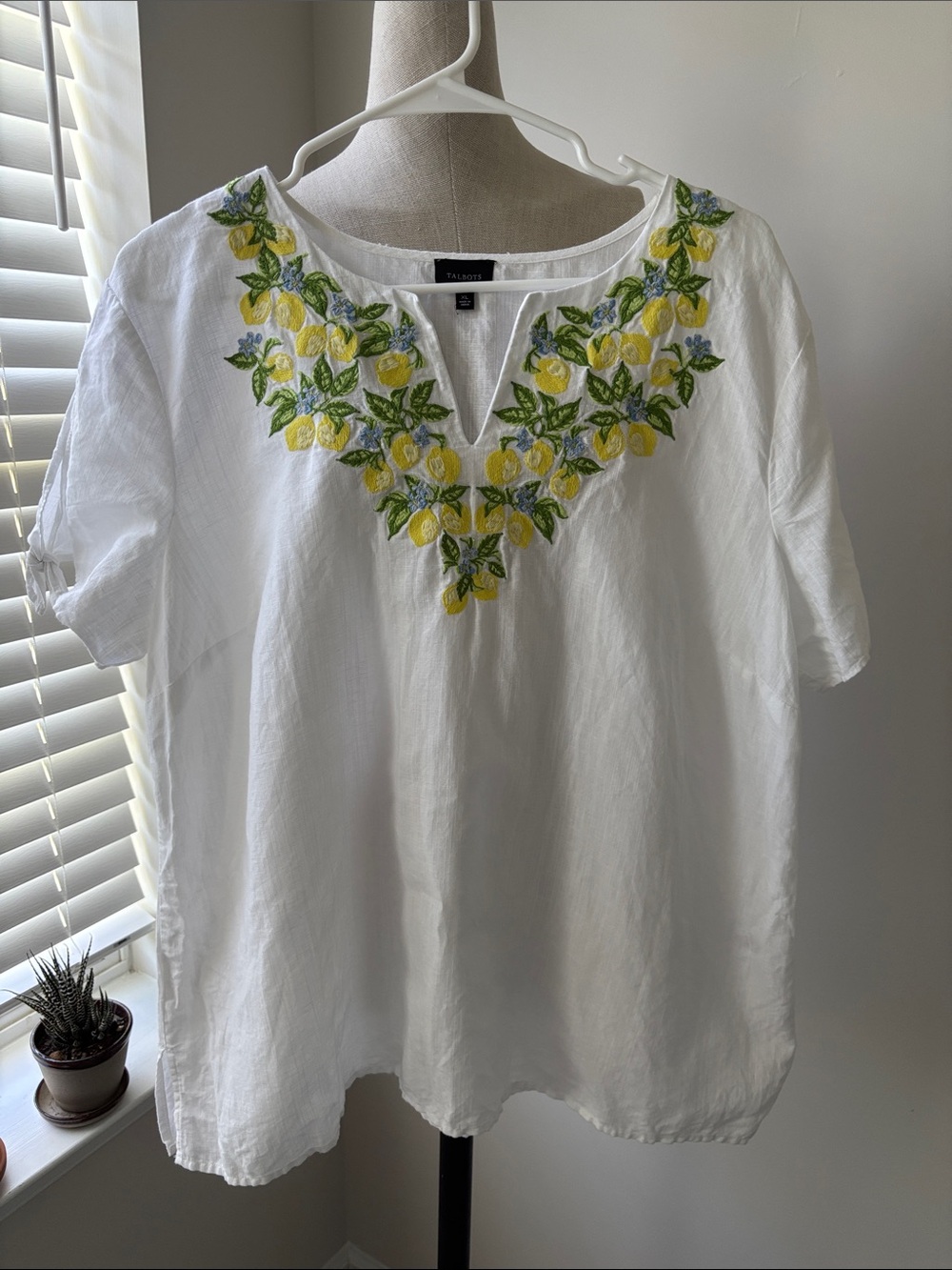 Talbots Top Womens XL White Yellow Linen Blend Lemon Embroidery Tie Detail - Picture 2 of 6